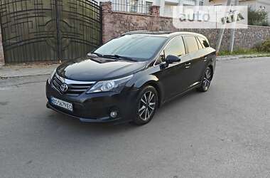 Toyota Avensis 2013