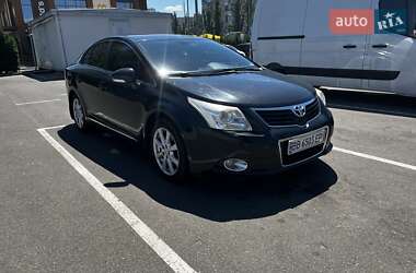 Седан Toyota Avensis 2008 в Киеве