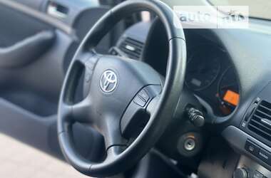 Универсал Toyota Avensis 2008 в 