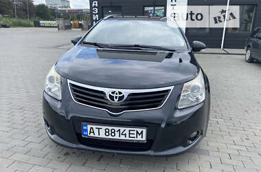 Універсал Toyota Avensis 2010 в Городенці