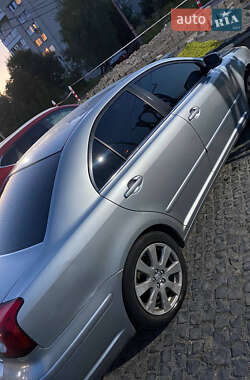 Седан Toyota Avensis 2007 в Львове