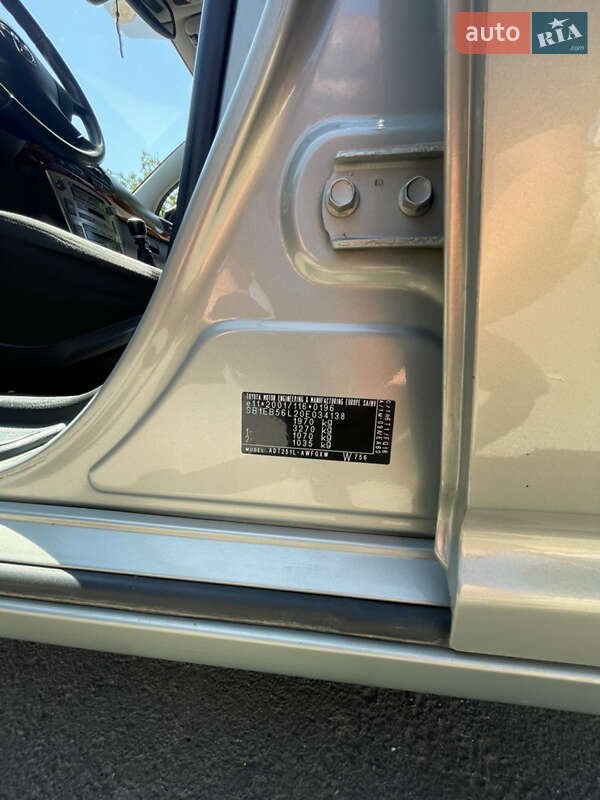 Универсал Toyota Avensis 2006 в Делятине