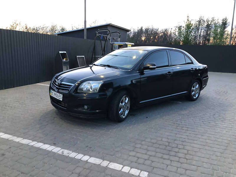 Седан Toyota Avensis 2008 в Хусті фото Седан Toyota Avensis 2008 в Хусті