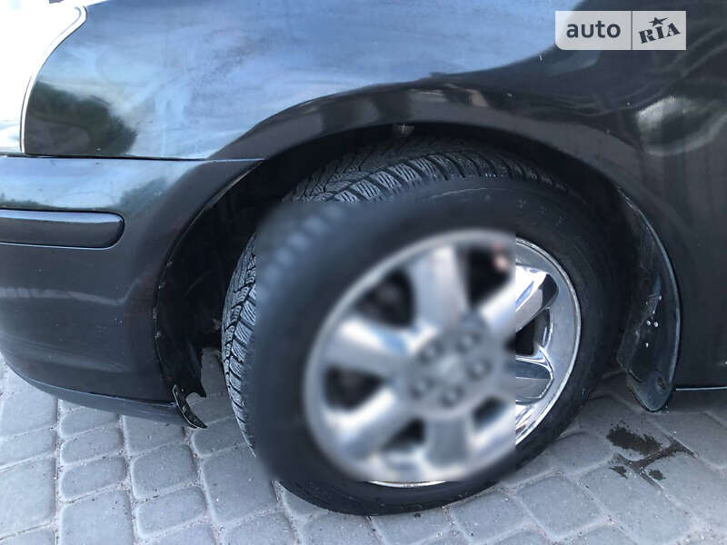 Седан Toyota Avensis 2008 в Хусті фото 11 Седан Toyota Avensis 2008 в Хусті