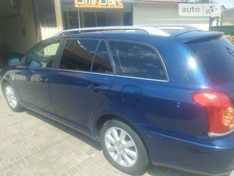 Универсал Toyota Avensis 2004 в Запорожье