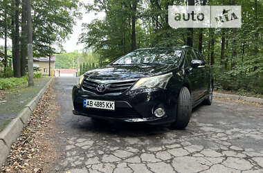 Универсал Toyota Avensis 2014 в Виннице