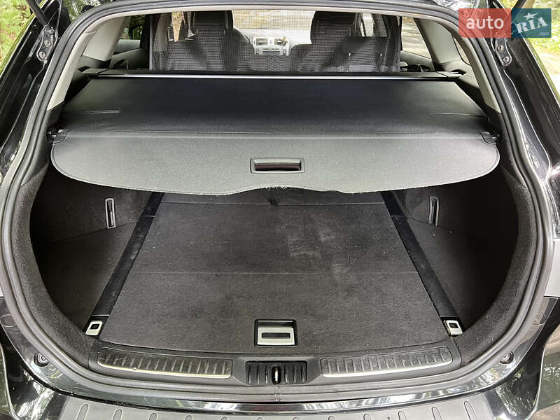 Универсал Toyota Avensis 2014 в Виннице