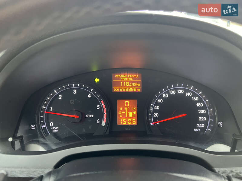 Универсал Toyota Avensis 2014 в Виннице