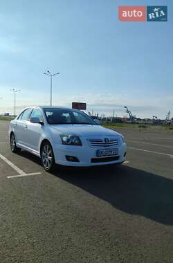 Ліфтбек Toyota Avensis 2008 в 