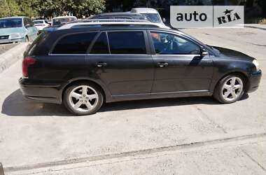 Універсал Toyota Avensis 2006 в Южноукраїнську