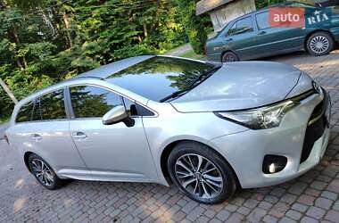 Универсал Toyota Avensis 2016 в Харькове