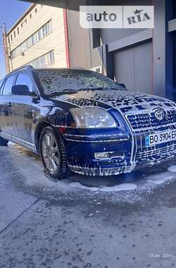 Универсал Toyota Avensis 2004 в Коростене