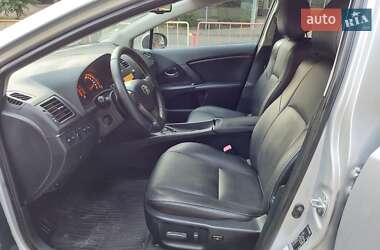 Седан Toyota Avensis 2009 в Одессе