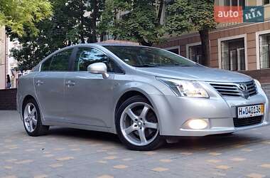 Седан Toyota Avensis 2009 в Одессе