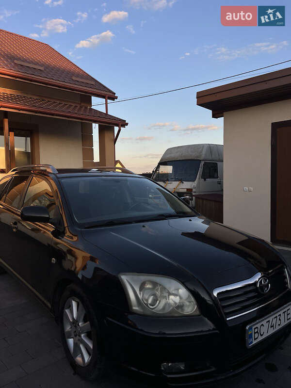 Универсал Toyota Avensis 2005 в Львове