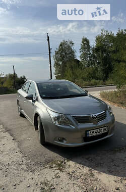 Toyota Avensis 2011