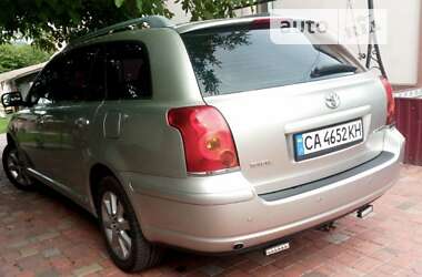 Універсал Toyota Avensis 2003 в Городищеві