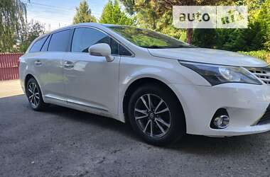 Универсал Toyota Avensis 2012 в Мене