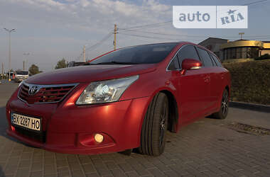 Універсал Toyota Avensis 2009 в Шепетівці