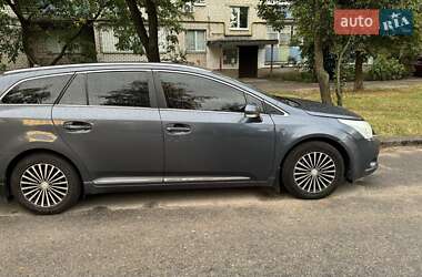 Универсал Toyota Avensis 2011 в Житомире