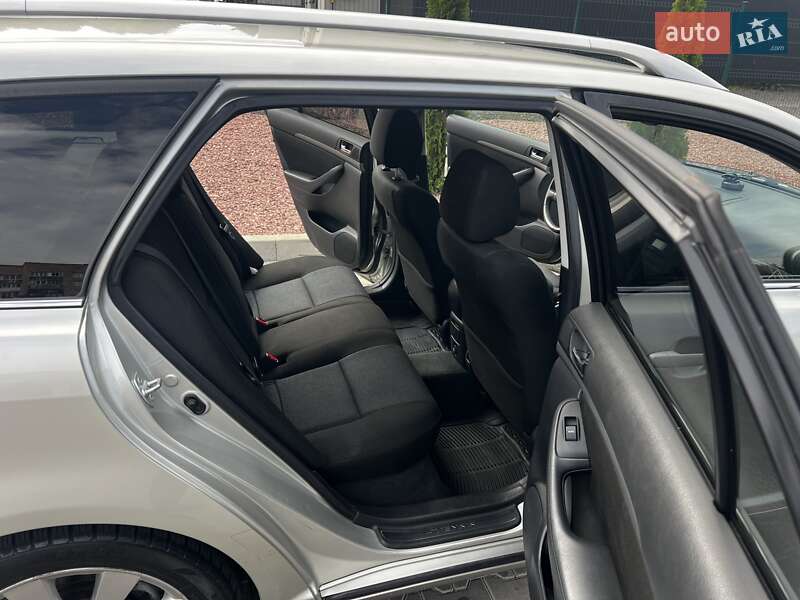 Универсал Toyota Avensis 2008 в Луцке