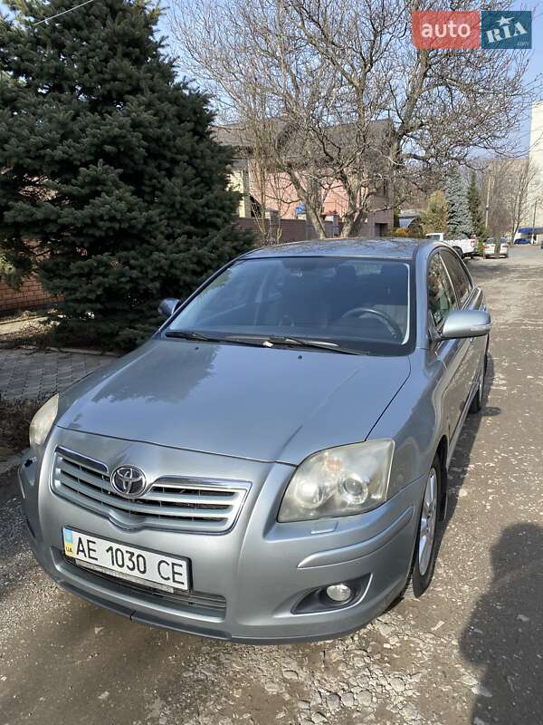 Toyota Avensis 2008