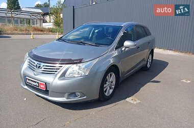 Toyota Avensis 2011