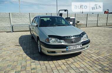 Седан Toyota Avensis 2003 в Одесі