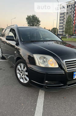 Універсал Toyota Avensis 2006 в Києві