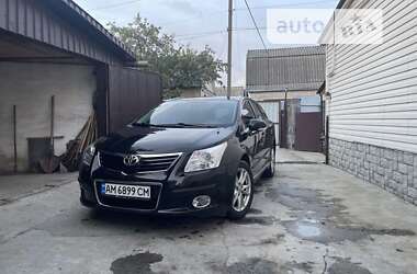 Універсал Toyota Avensis 2010 в Коростишеві