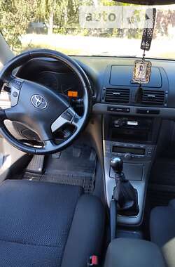 Универсал Toyota Avensis 2007 в Калиновке