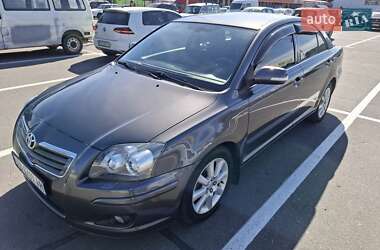 Toyota Avensis 2008