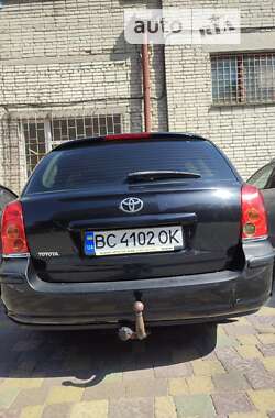 Универсал Toyota Avensis 2006 в Львове