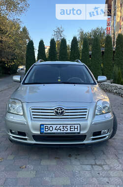 Універсал Toyota Avensis 2004 в Тернополі