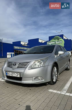 Toyota Avensis 2010