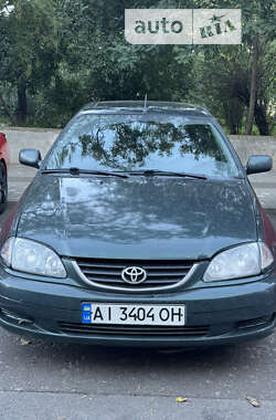 Лифтбек Toyota Avensis 2003 в Одессе