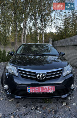 Универсал Toyota Avensis 2013 в Кременце