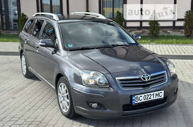 Универсал Toyota Avensis 2008 в Радехове