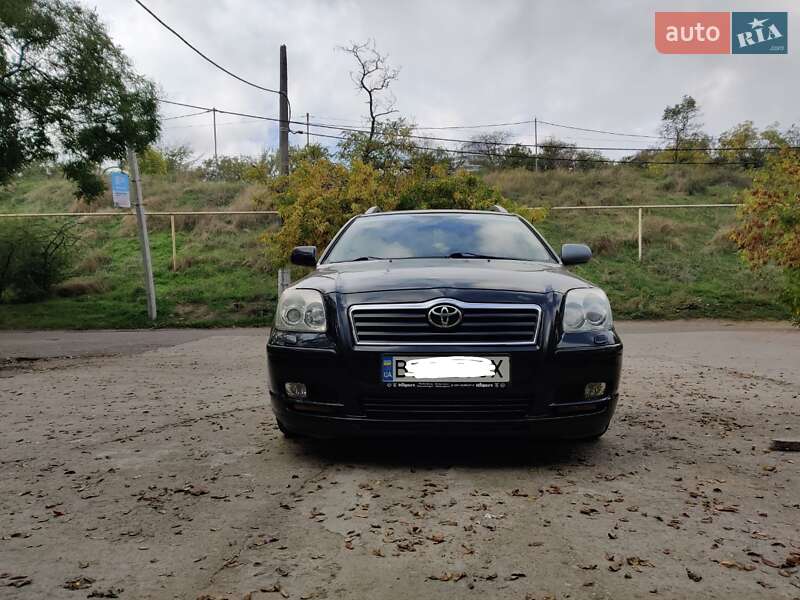 Toyota Avensis 2005