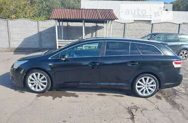 Универсал Toyota Avensis 2009 в Селище