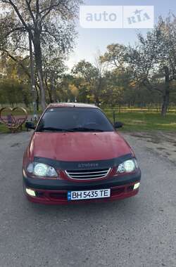 Седан Toyota Avensis 1997 в Белгороде-Днестровском