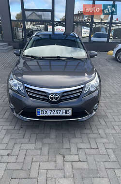 Универсал Toyota Avensis 2012 в Шепетовке