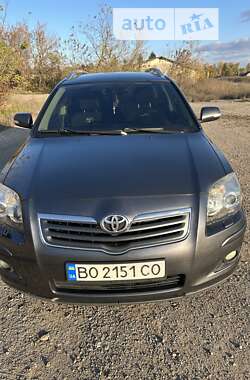 Универсал Toyota Avensis 2006 в Теребовле