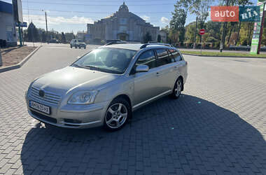 Універсал Toyota Avensis 2004 в Житомирі