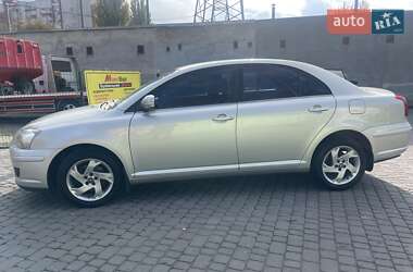 Седан Toyota Avensis 2008 в Тернополі