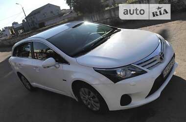 Універсал Toyota Avensis 2012 в Чернігові