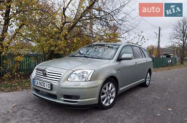 Універсал Toyota Avensis 2005 в Смілі