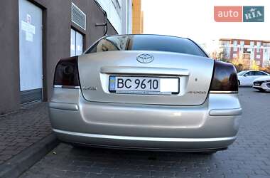 Седан Toyota Avensis 2007 в Львове