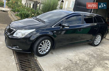 Универсал Toyota Avensis 2010 в 
