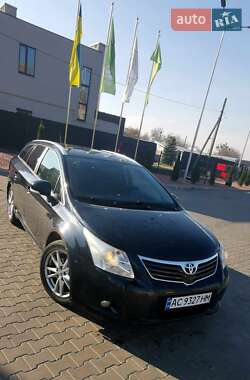 Універсал Toyota Avensis 2010 в Луцьку